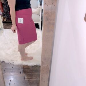 Lularoe Cassie skirt pink size large new with tags